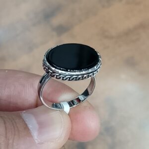 خاتم فضة بيضاوي بطار مزخرف 2-568