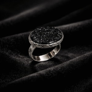 خاتم فضة ملكي بيضاوي u77-9