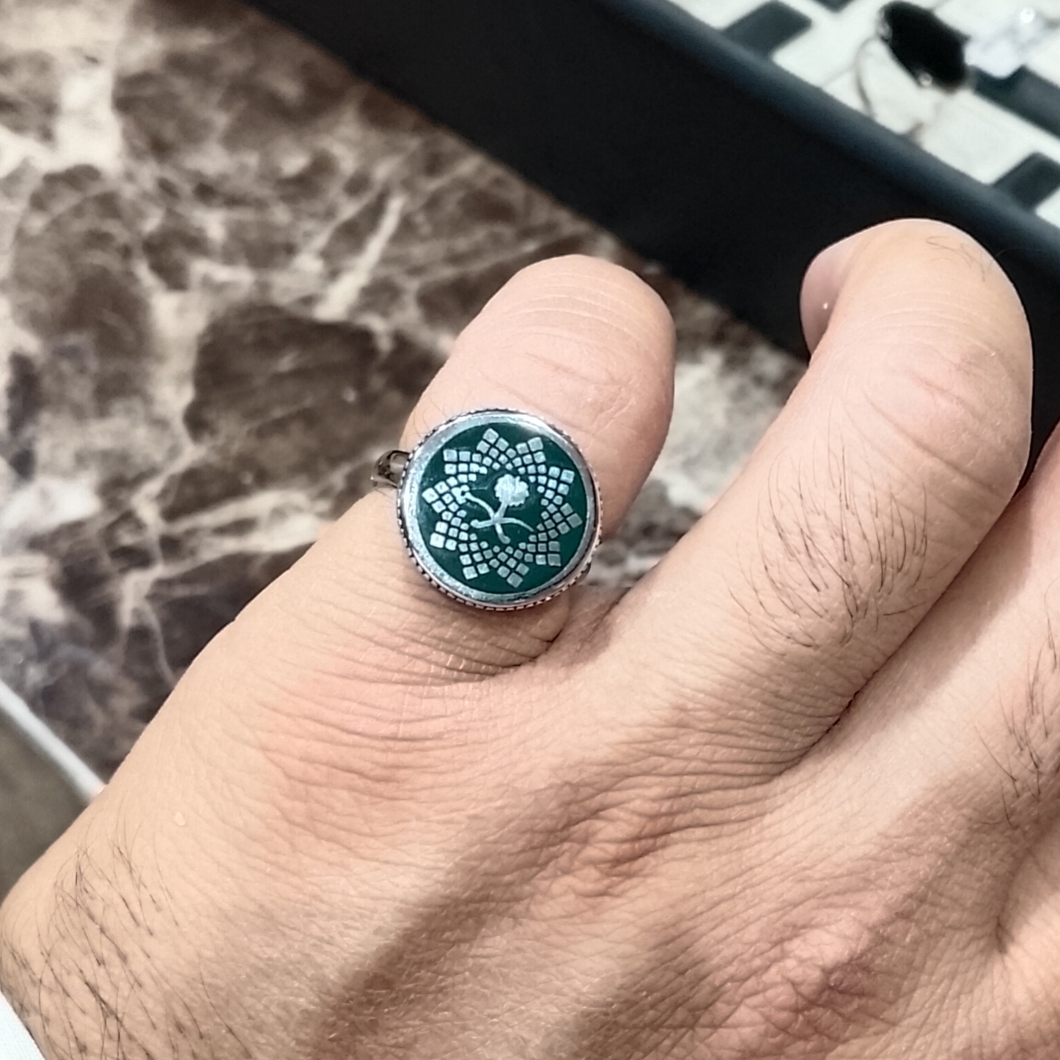 خاتم فضة بشعار المملكة العربية السعودية - الصورة 2