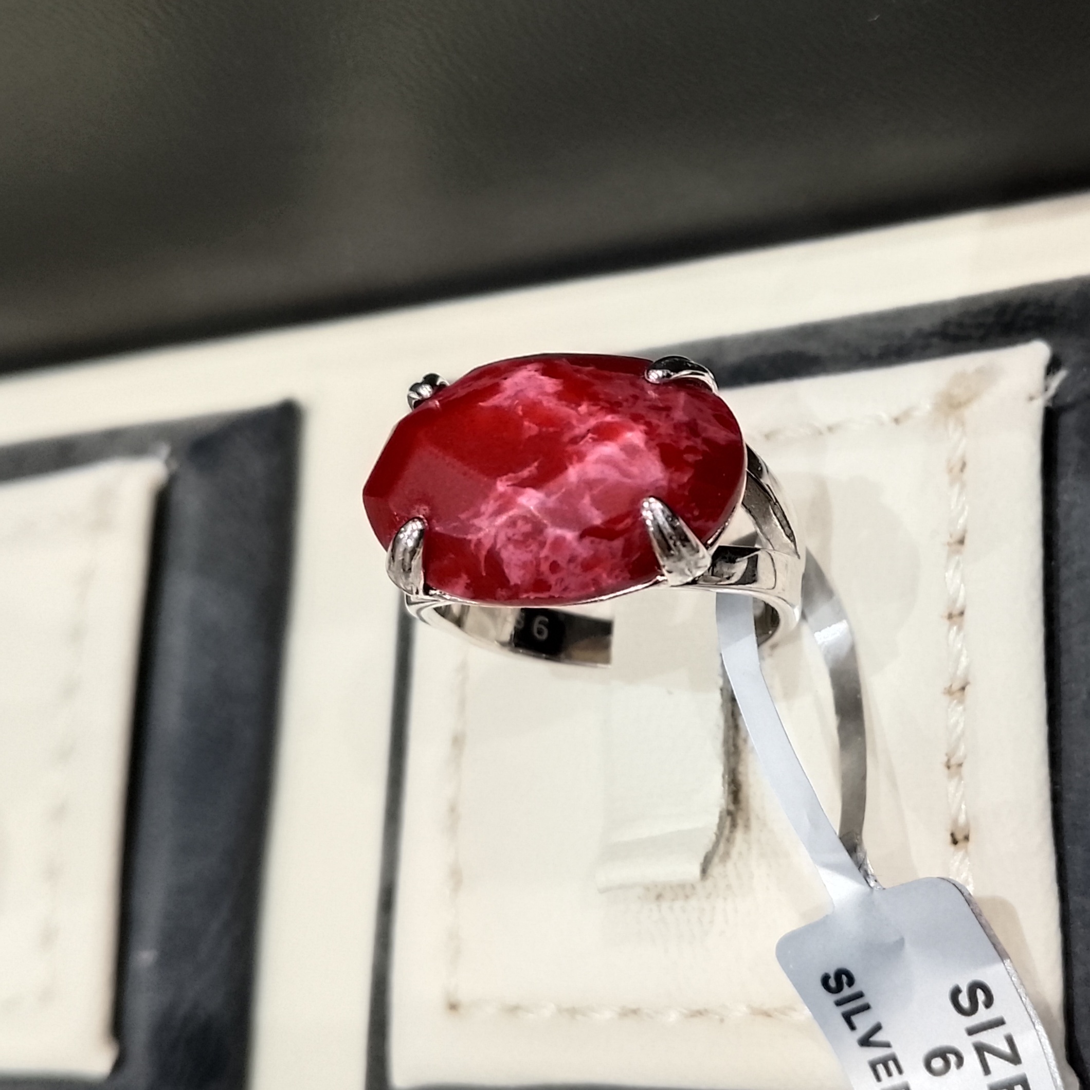 خاتم فضة احمر